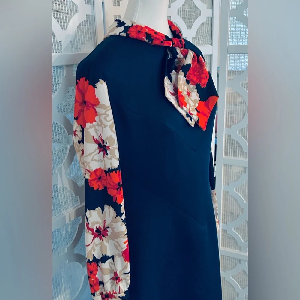 Vintage Navy Blue Dress Red Flowers 70s A Line Polyester 60s 1970s - Picture 14 of 15